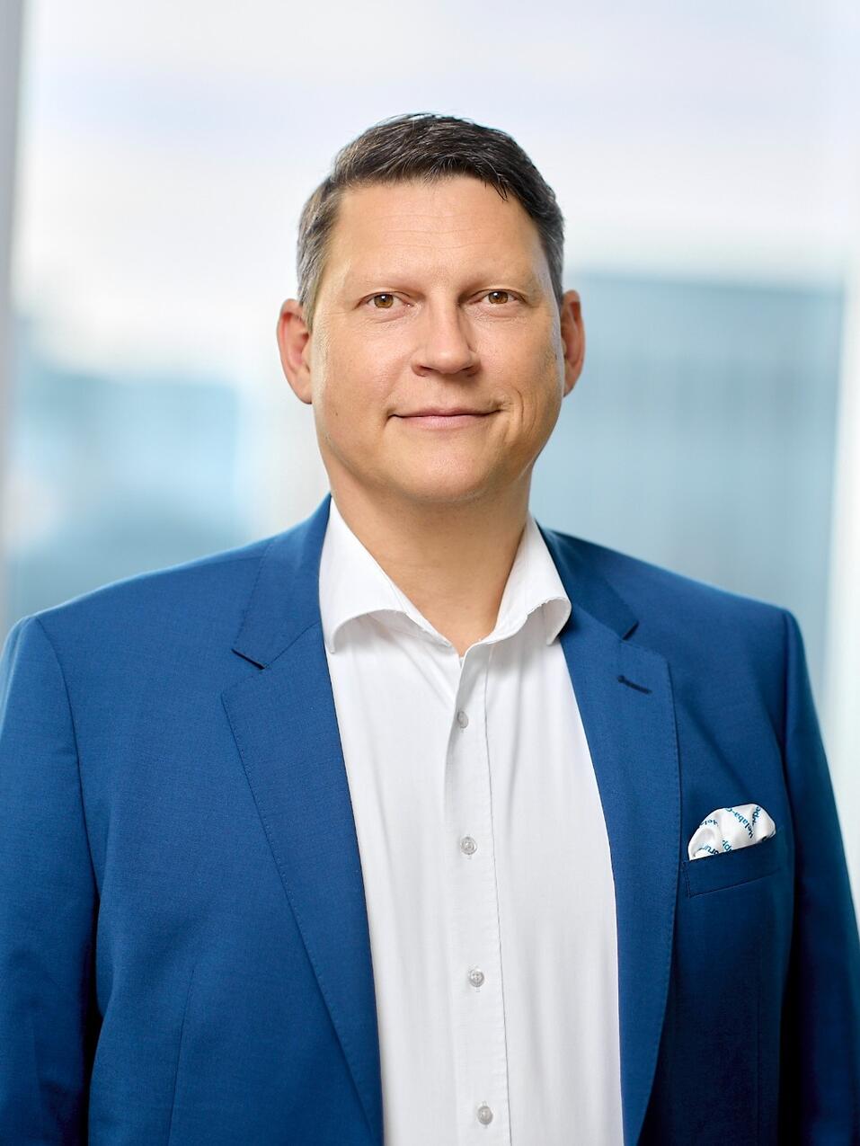 Reinhard Wüst, Sparkassen und Mittelstand