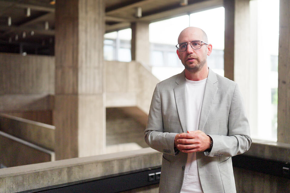 Markus Riedl ist Amtsleiter Kämmerei, Kasse und Steuern der Stadt Offenbach am Main.