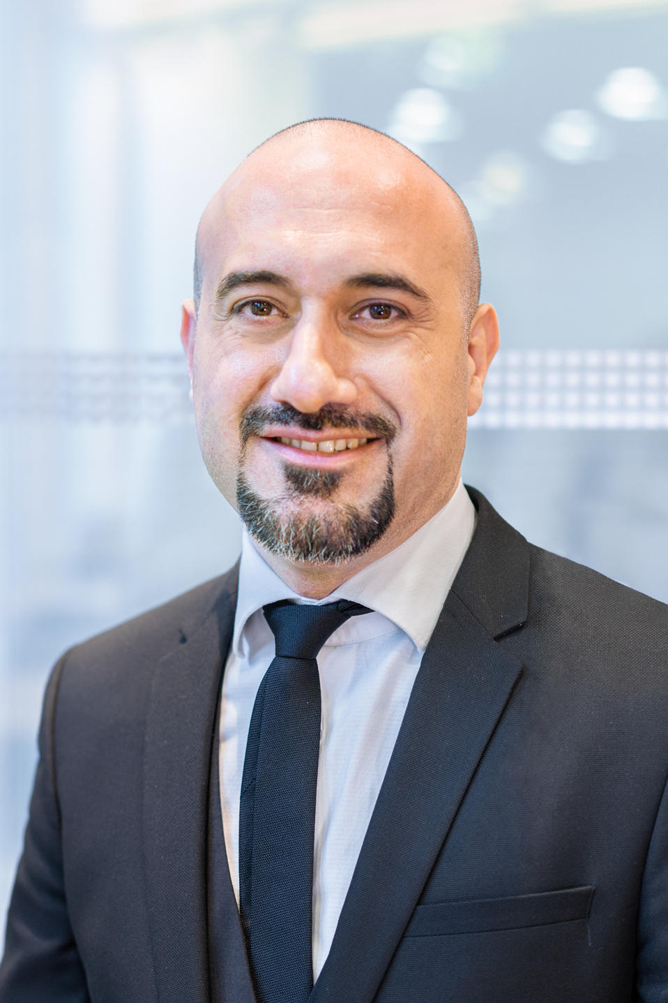 Anas Darkoushy, zunächst Sachbearbeiter Credit Operations Sicherheitenbearbeitung bei der Helaba und heute Spezialkraft IT-Service WIBank