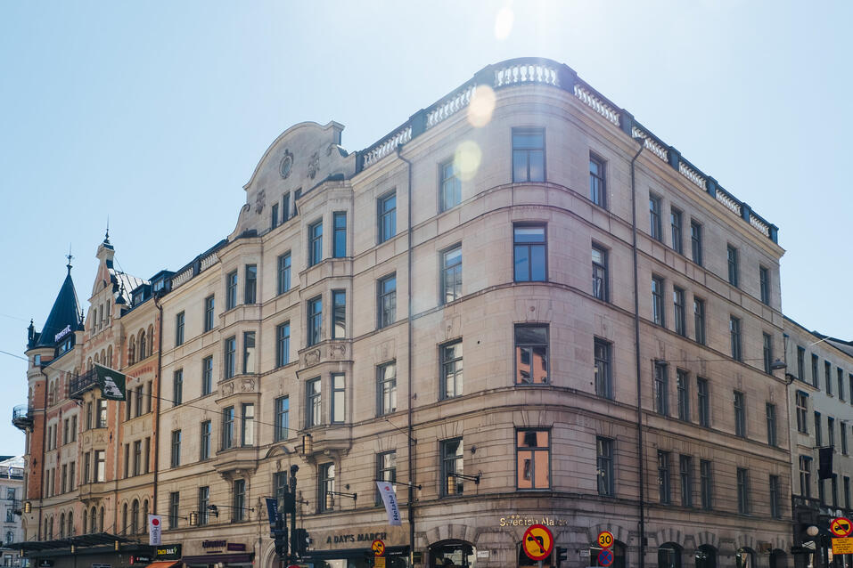 Helaba’s Stockholm office is the strategic hub for Corporate Coverage in the Nordics – combining local presence with tailored financing and risk management solutions for leading Nordic corporates.
