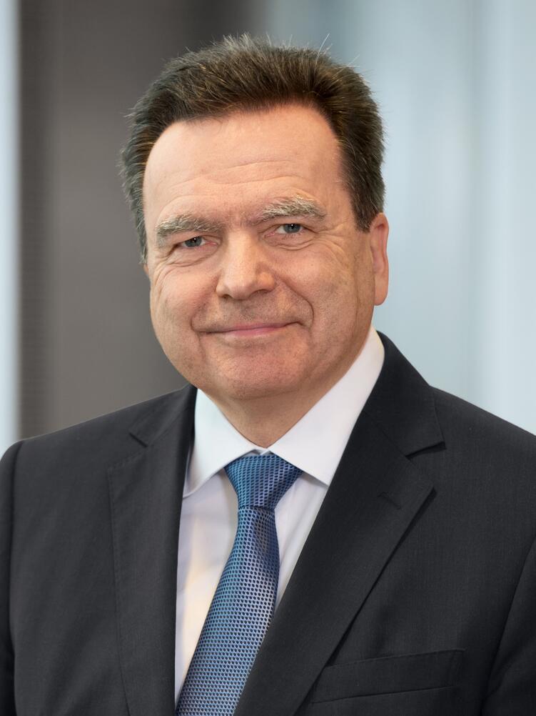 Herbert Hans Grüntker, scheidender Vorstandsvorsitzender